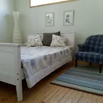 度假居 Naantalissa Idyllinen Merenrantatalo, Onnenpoukama 纳坦利