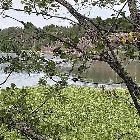 Naantalissa Idyllinen Merenrantatalo, Onnenpoukama 度假居 纳坦利